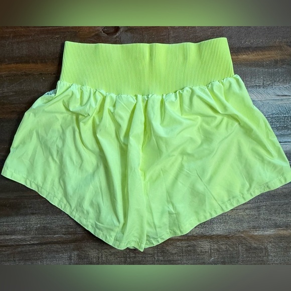 FP Movement Free People Shorts Sour Citrus Neon Yellow  NWT - Picture 6 of 6